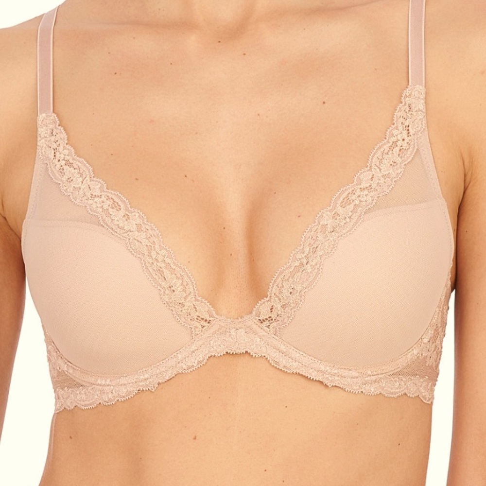 Natori feather luxe plunge bra in lt Mocha 38d Brand new with tags